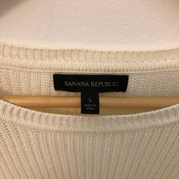 ★ Banana Republic | cream sweater - Picture 3 of 6